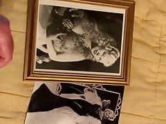 Mae West Cum Tribute I