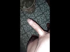 boy stays in the shower taking the delicious with Manuela