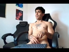 Solo, webcam, getting off
