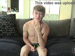 Crazy Youngster Likes Opening up His Booty