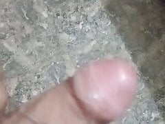 Lauda lasun masturbating