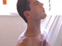 Solo hottie Jake Lyons stroking his dick in the shower