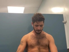 gym wank off finish
