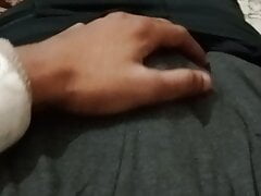 mera Chhota bhai hand practis kar raha hai