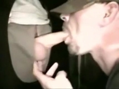gloryhole cocksucker (gay)