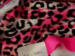 Cumshot in tiny panties 3