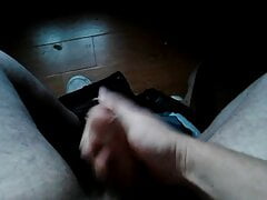 Irish Big Cock Cum Squirts hands free