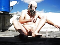 I masturbate on the roof of my office while watching porn