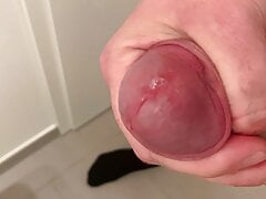 Masturbating with Precum