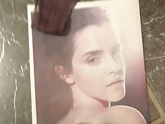 Emma Watson bespritzt