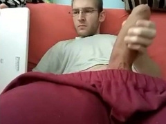 Kevpontanna masturbating on Chaturbate