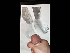 Cum Tribut for Fuss Fetish - Big Load!