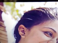 Keerthi suresh mole face on cum