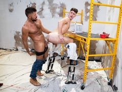 Jack Andy painting the wall & Devin Franco's tight booty