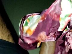 Satin silk handjob porn - Fuck and cum on bhabhi suit (99)