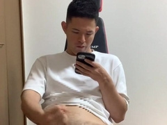 UranoGay’s getting off.