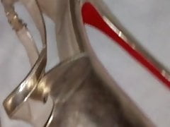 Fucking golden high heels shoejob cumshot