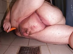 Carrot play in shower teaser