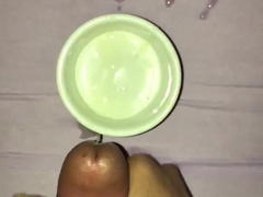 I pumped new milk for my bf to swallow before sofa