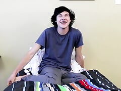 Justin Cummings Savor Every Inch Of His Dildo Inside Him