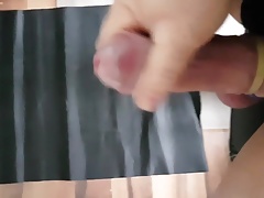 Huge Cumshot after wanking