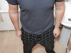 Jerk off in my bathroom