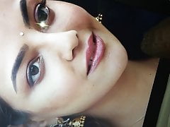 Cum on kajal Aggarwal face