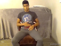 Mexican Stud Roberto Jerking Off