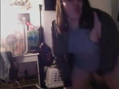 Plump Crossdresser Wiggles His Donk