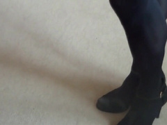 Big-cock crossdresser cums on leg in pantyhose solo video56