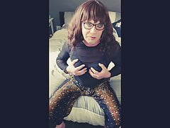 Juniper Beri mature UK crossdresser
