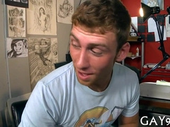 Watch this hot black dude destroy a white dude's Mate