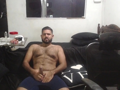 Hairy Man otter Hand Job