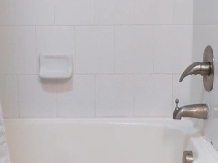 nineteen yr older lad takes a bathroom