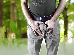 Public Masturbation In The Park!