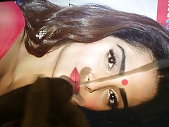 Sonam Kapoor face cum