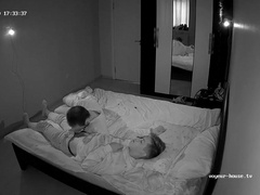 Tangles With Tasty-fresh Twink