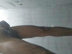Pissing and handjob in my new under construction washroom
