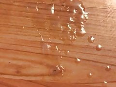Lees huge cum load