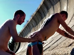 Getting off, in russian, beach cum