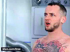 (Pierce Paris, Colton Grey) - He Has A Secret bareback - folks.com