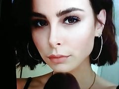 Lena Meyer-Landrut ins Gesicht gespritzt
