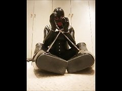 Having some self-bondage FUN in full rubber enclosure :)