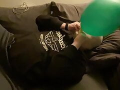 BHDL - LATEXGLOVE BREATHPLAY - OVER 4 MINUTES WITH BALLON AS BREATHBAG -