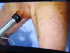 wanking my self with horny video