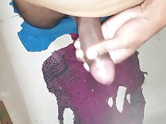 Sri lankan Cum Shots