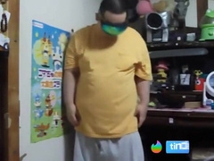 Young Asian Chub jerking 5