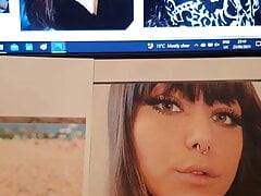 Amber Sulaiman Facebook friend cum tribute