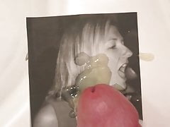 A hungry lady gets what she wants