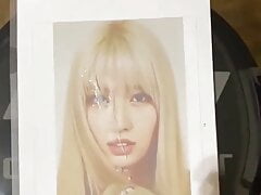 Twice Momo tribute